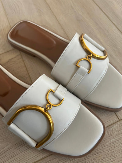 Flat Didi Sandals