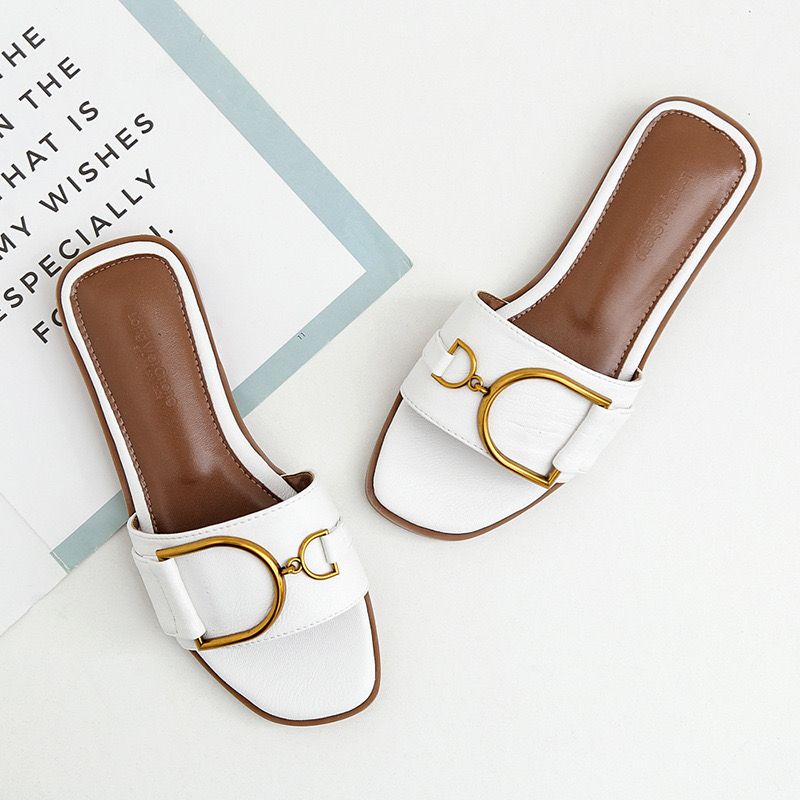 Flat Didi Sandals